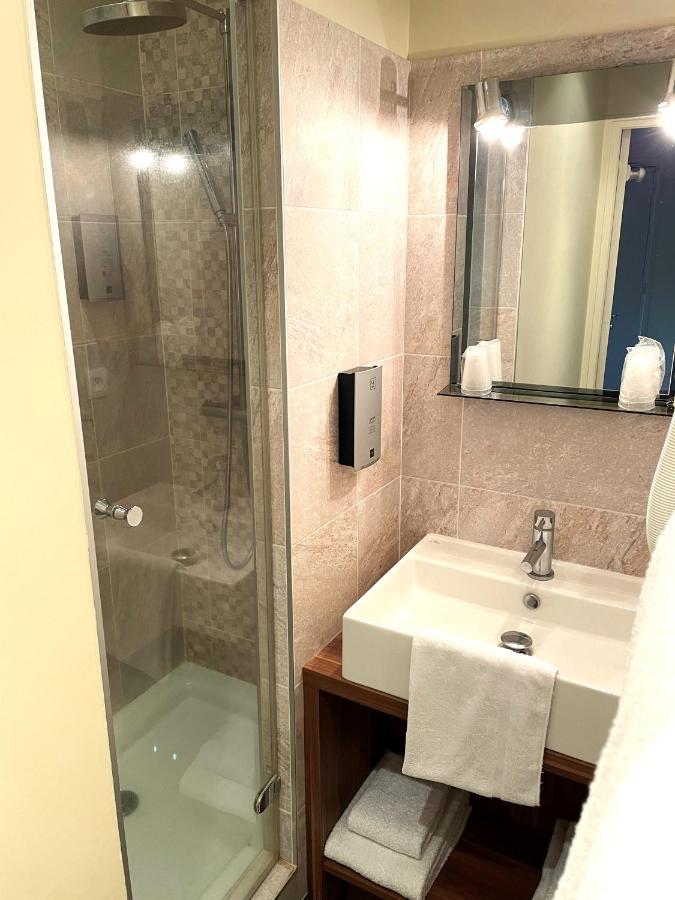 Logis Hotel Le Saint Florent Mont-pres-Chambord Ngoại thất bức ảnh