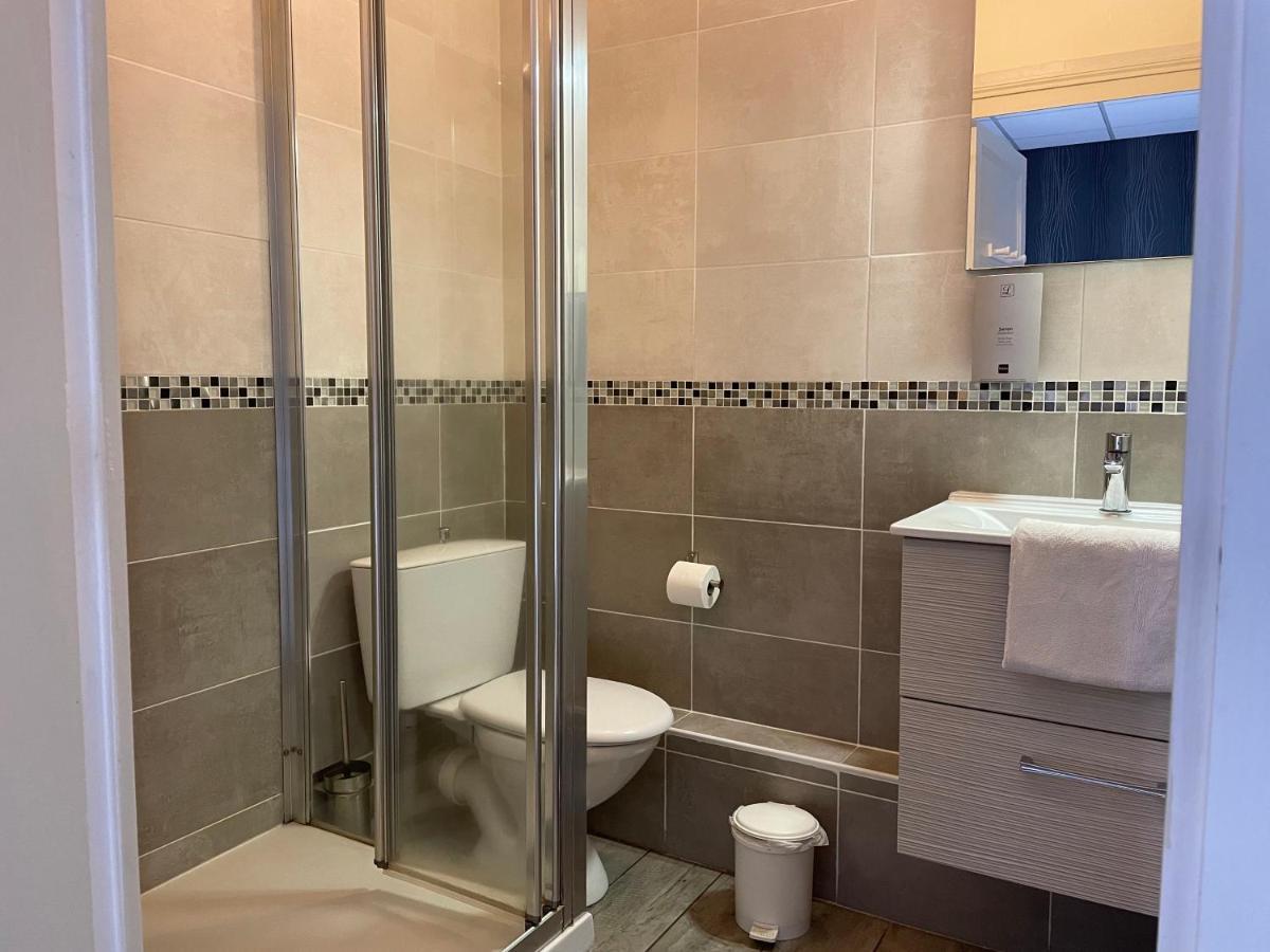 Logis Hotel Le Saint Florent Mont-pres-Chambord Ngoại thất bức ảnh