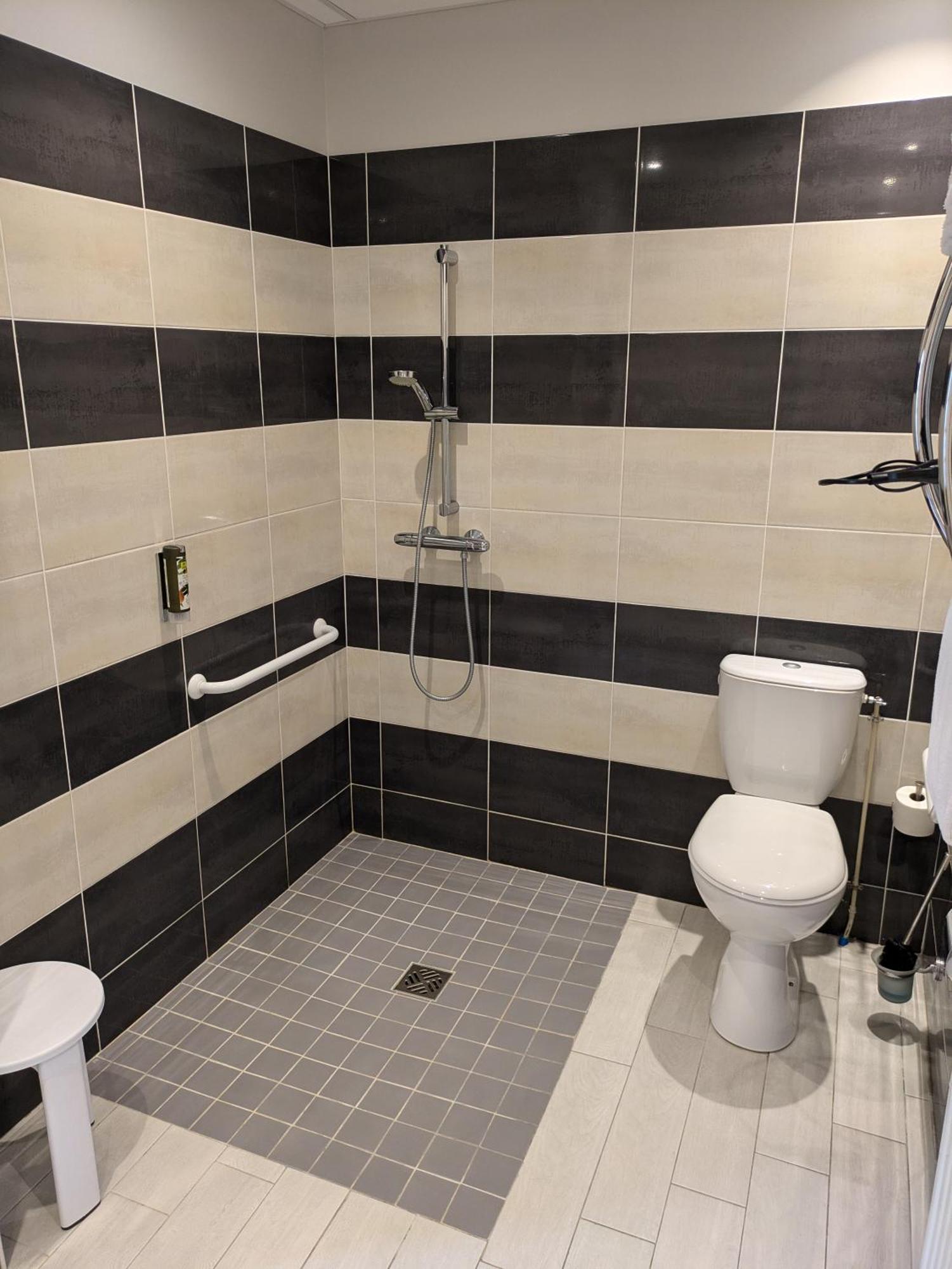 Logis Hotel Le Saint Florent Mont-pres-Chambord Ngoại thất bức ảnh