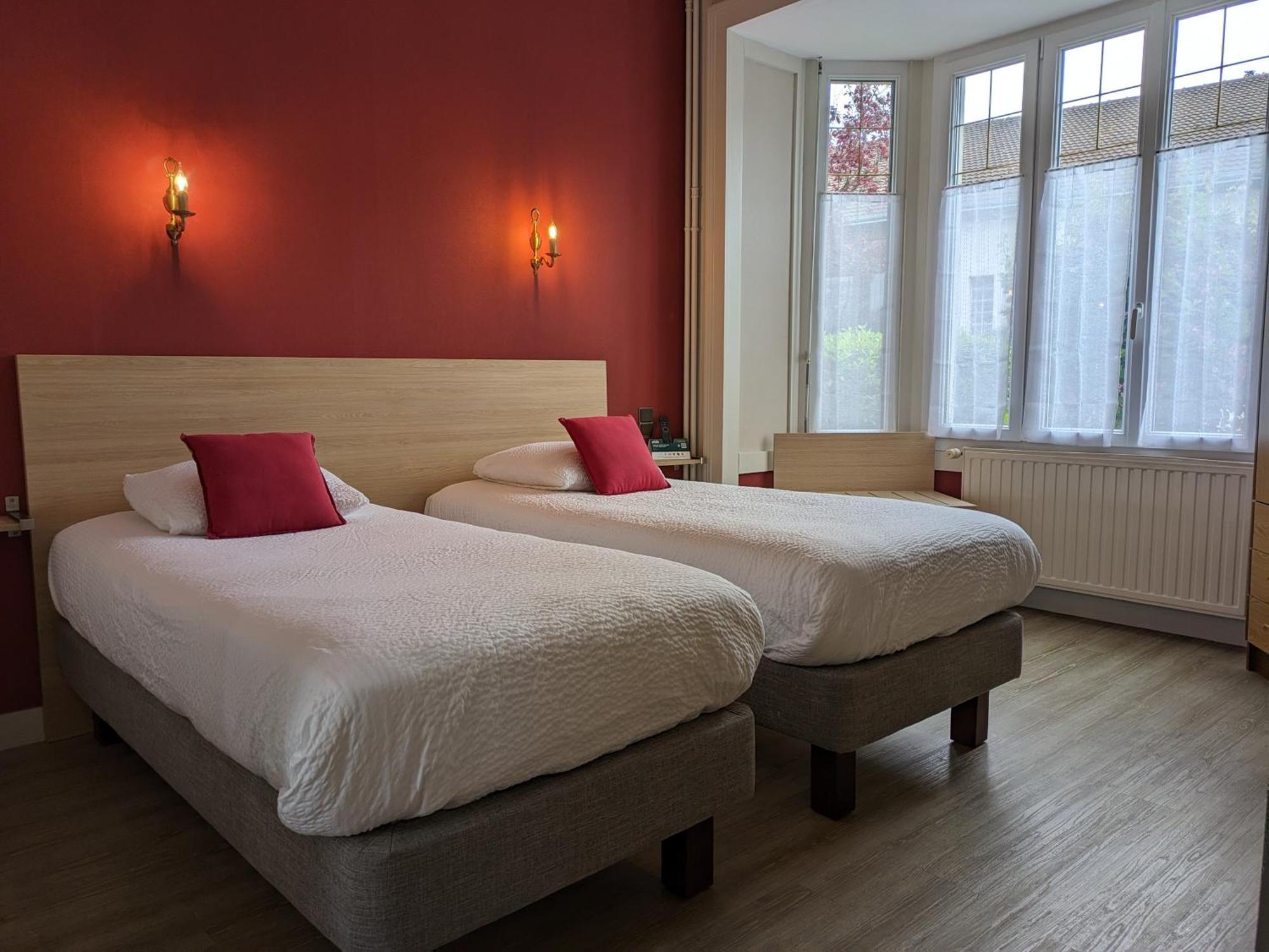 Logis Hotel Le Saint Florent Mont-pres-Chambord Ngoại thất bức ảnh