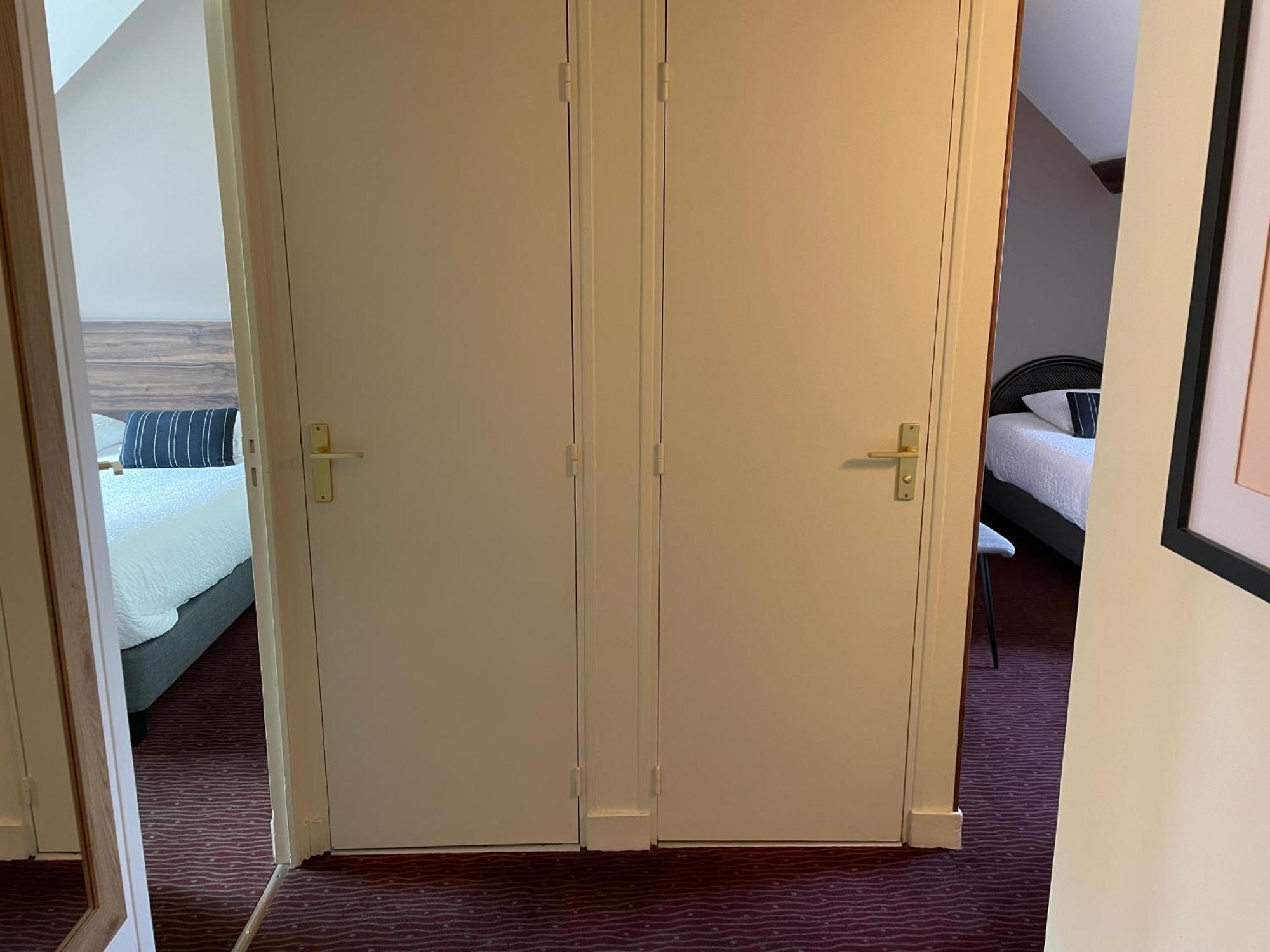 Logis Hotel Le Saint Florent Mont-pres-Chambord Ngoại thất bức ảnh