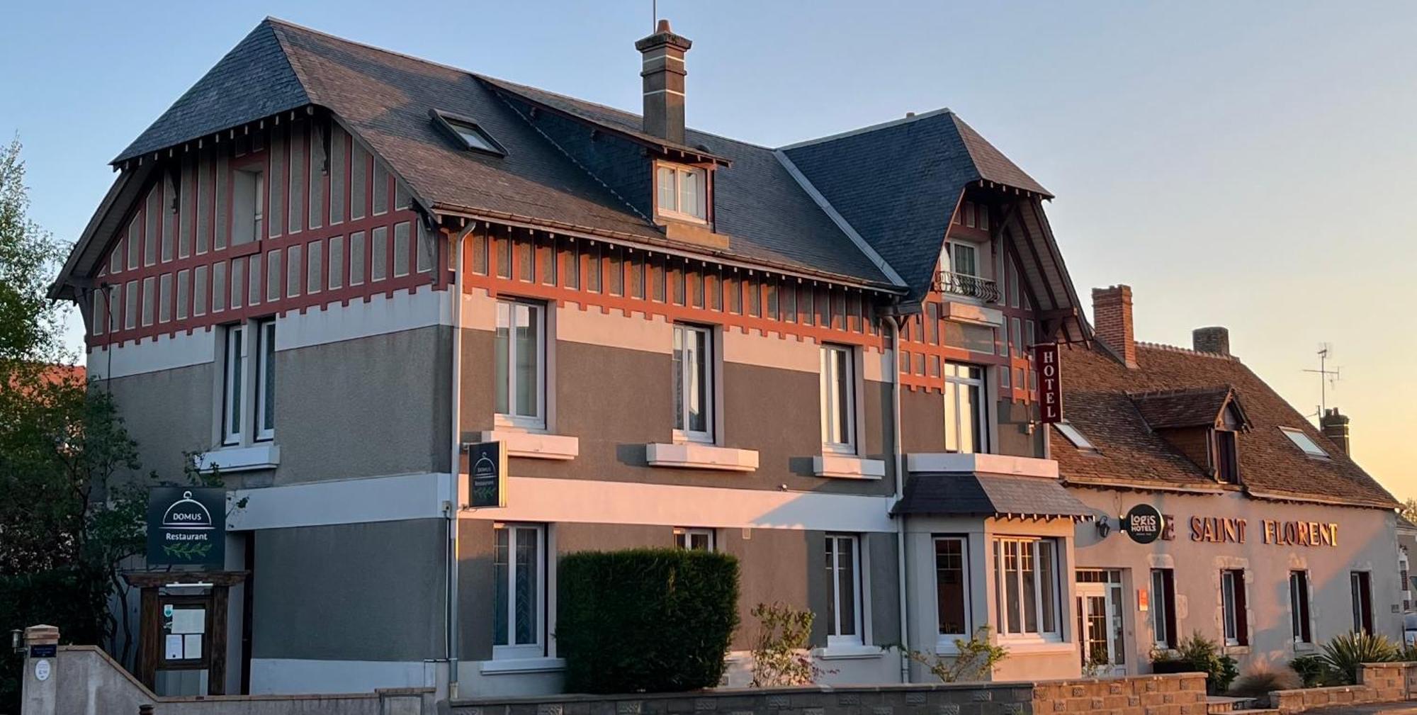 Logis Hotel Le Saint Florent Mont-pres-Chambord Ngoại thất bức ảnh
