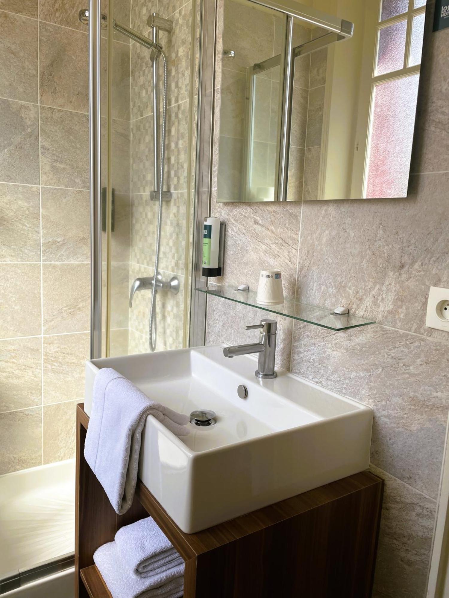 Logis Hotel Le Saint Florent Mont-pres-Chambord Ngoại thất bức ảnh